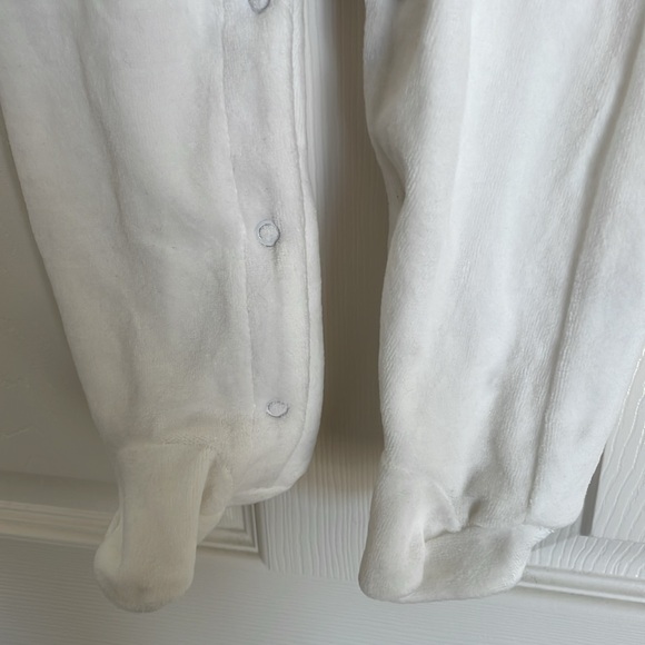 New! Soft Girl’s White Long Sleeve Coveralls Onsie with Tulle Ruffles 6-9 months - Picture 8 of 9